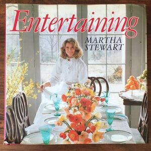 Vintage HC Martha Stewart ENTERTAINING (c)1982 Hardcover Book - early printing